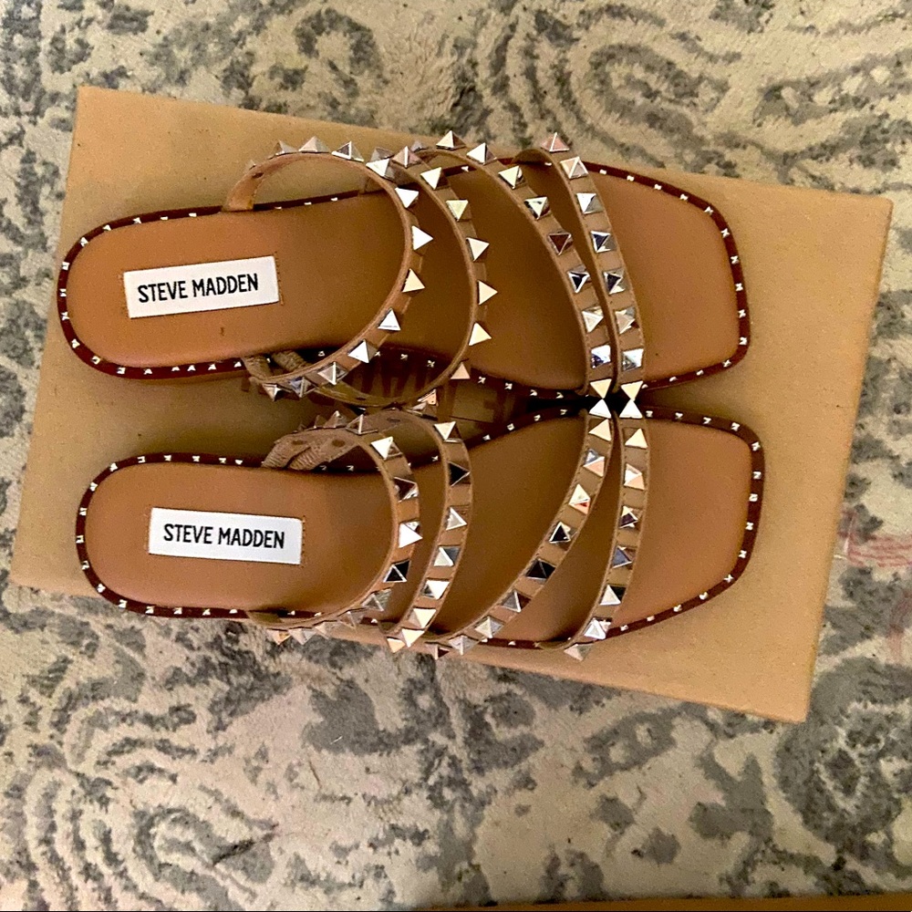 Brand new Steve Madden Sandals Size 7